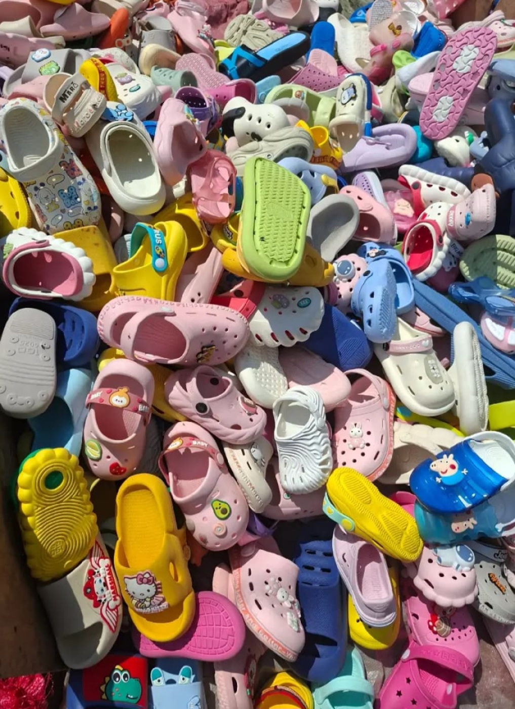 Children Crocs Mtumba Bale